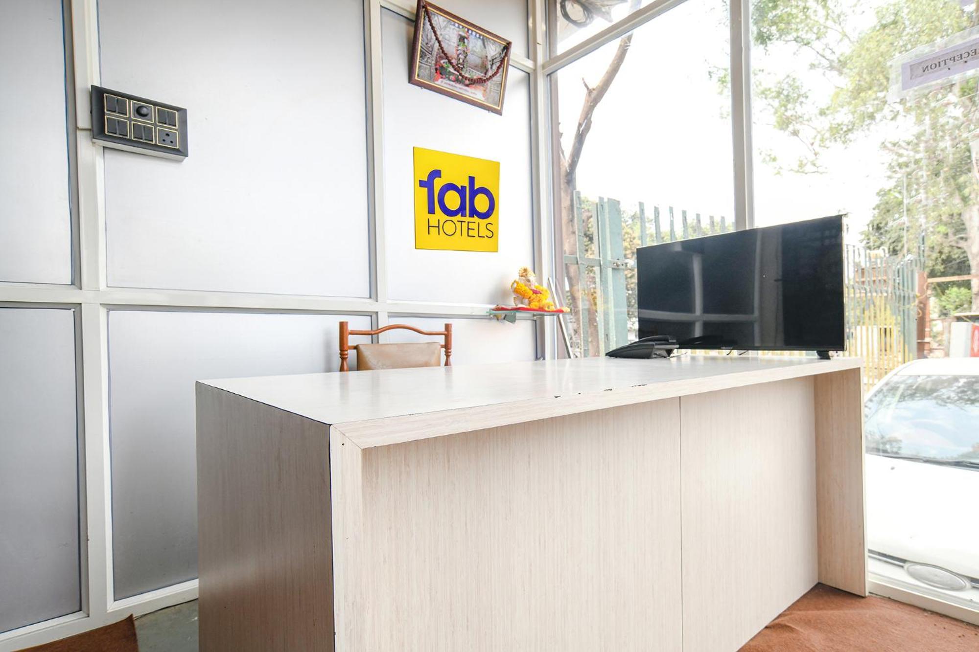 Fabhotel Shiva Grand Ujjain Zewnętrze zdjęcie